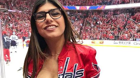 Mia Khalifa Seins Porn Videos 